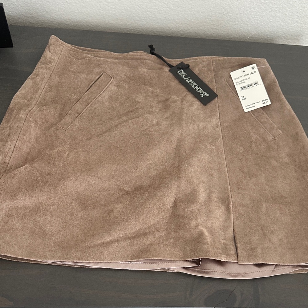 Blank NYC Tan Suede Mini Skirt NWT SZ 28
